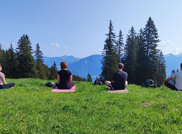 Yoga and Culinary Delights on the Mountain in Brand