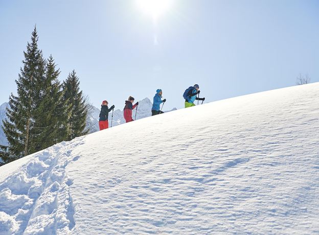 Guided snowshoe tours with berg&fit in the Brandnertal 